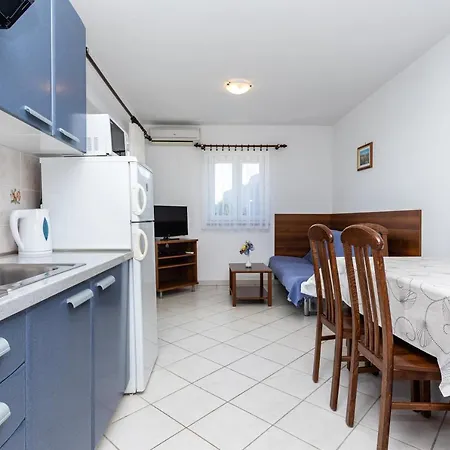 Apartments Crnekovic II Popa Dorcica Baska  Exterior photo