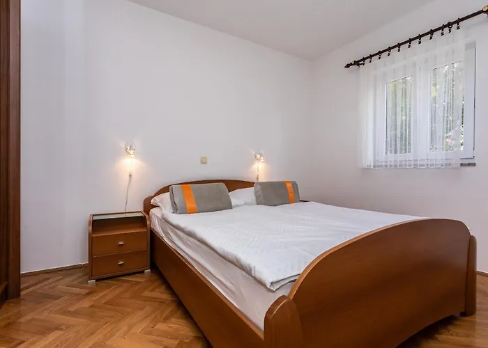 Apartments Crnekovic II Popa Dorcica