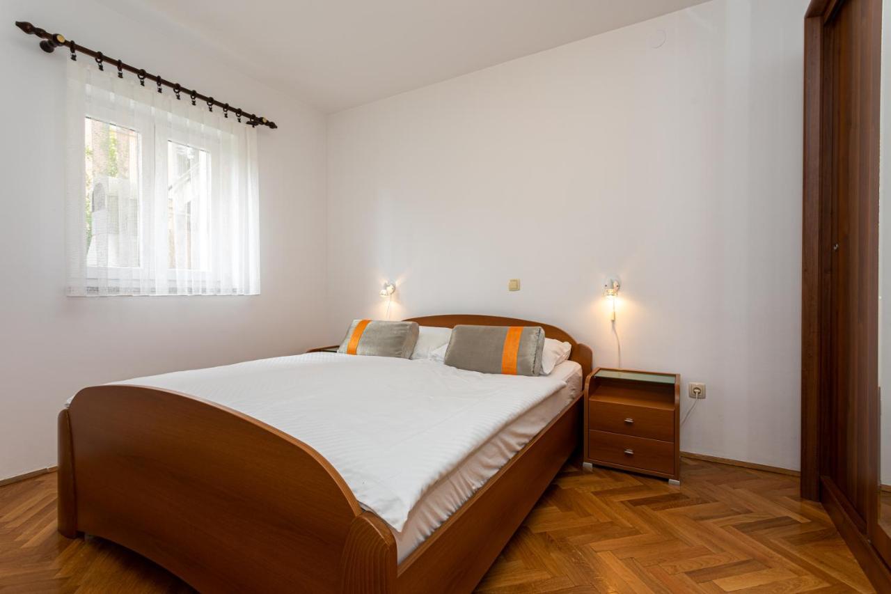 Apartment Crnekovic Ii Popa Dorcica