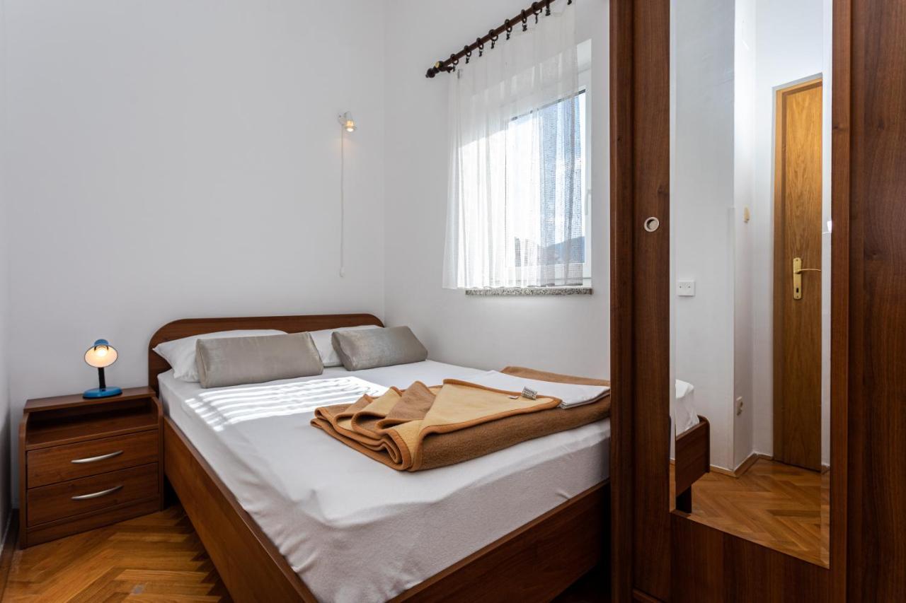 Crnekovic Ii Popa Dorcica Apartment