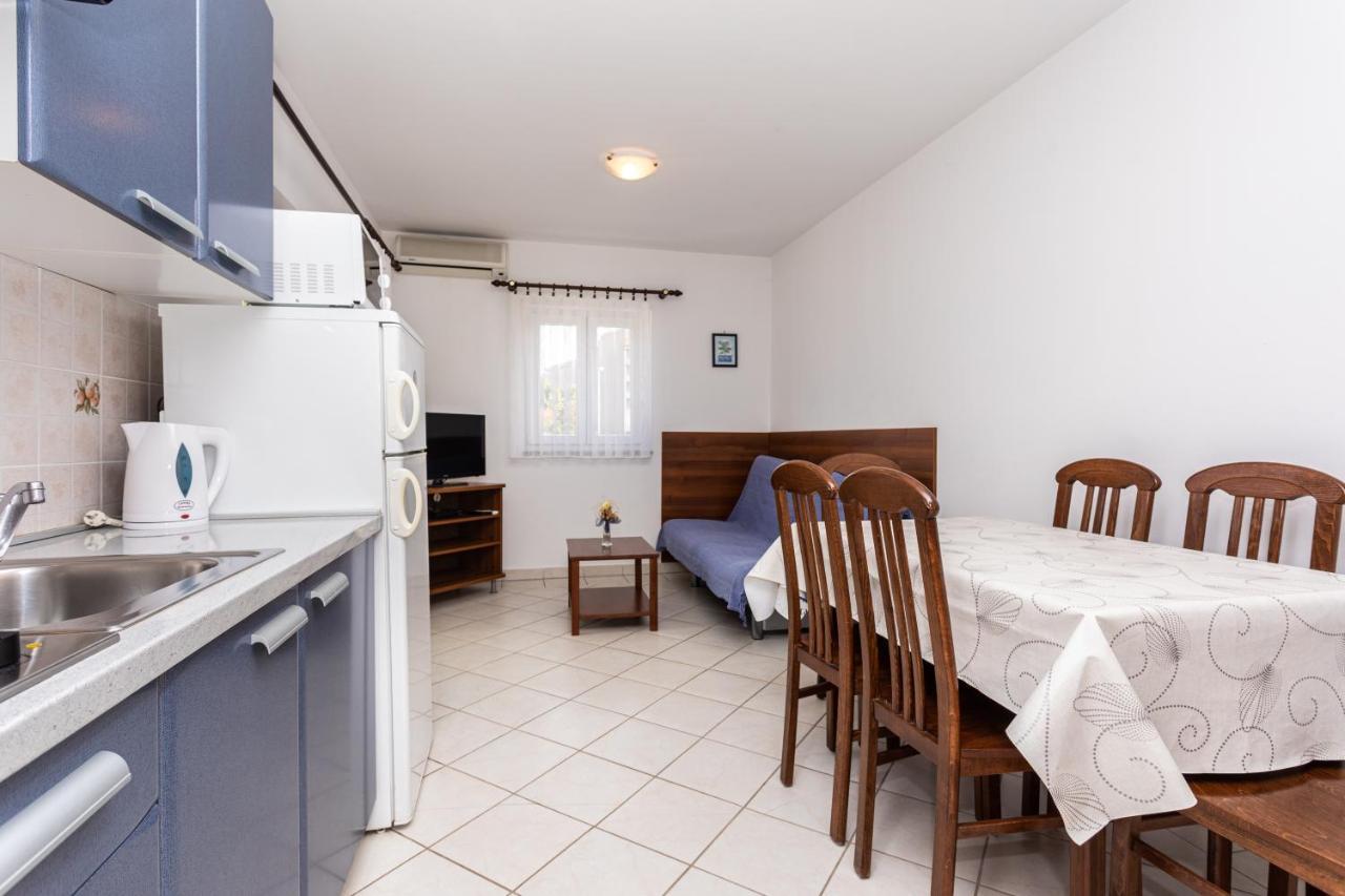 Crnekovic Ii Popa Dorcica Apartment