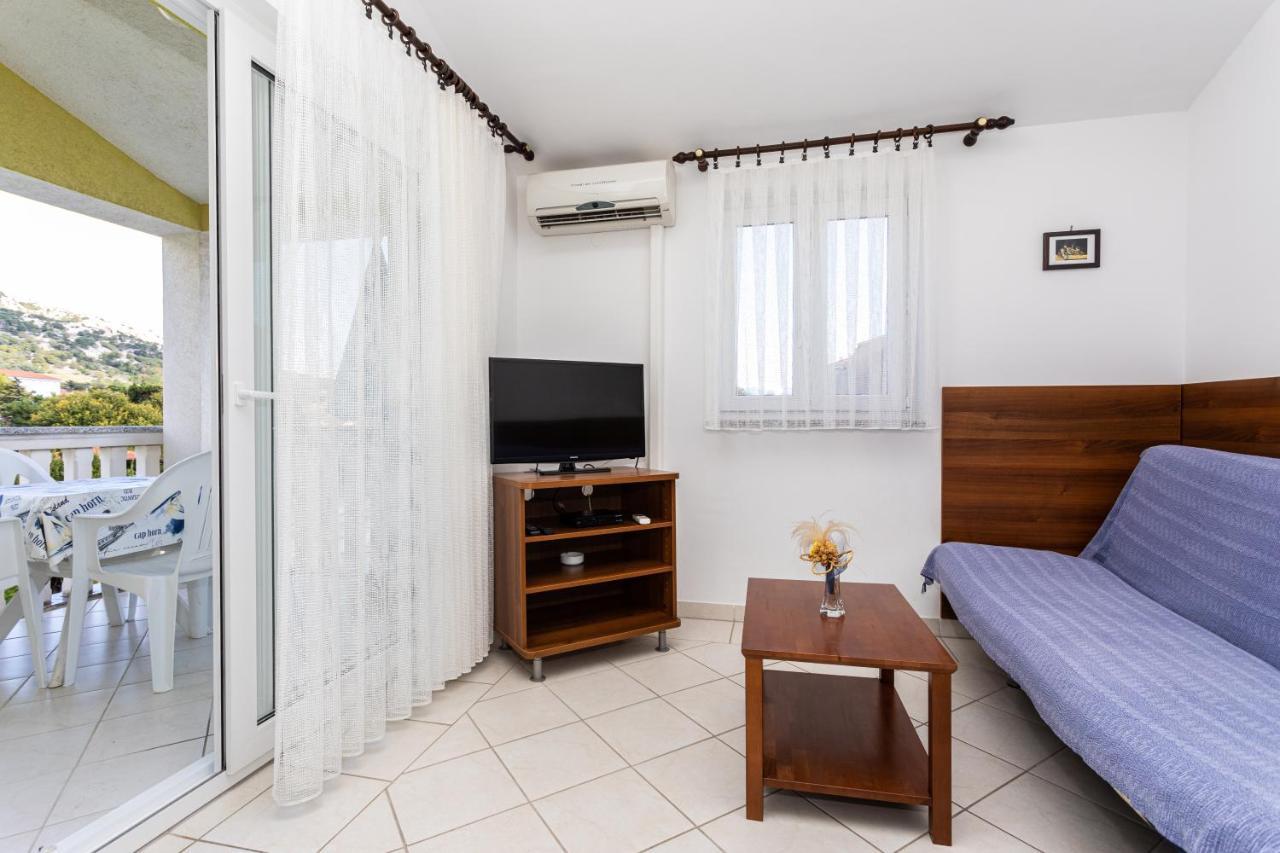 Apartment Crnekovic Ii Popa Dorcica Baska (Krk)