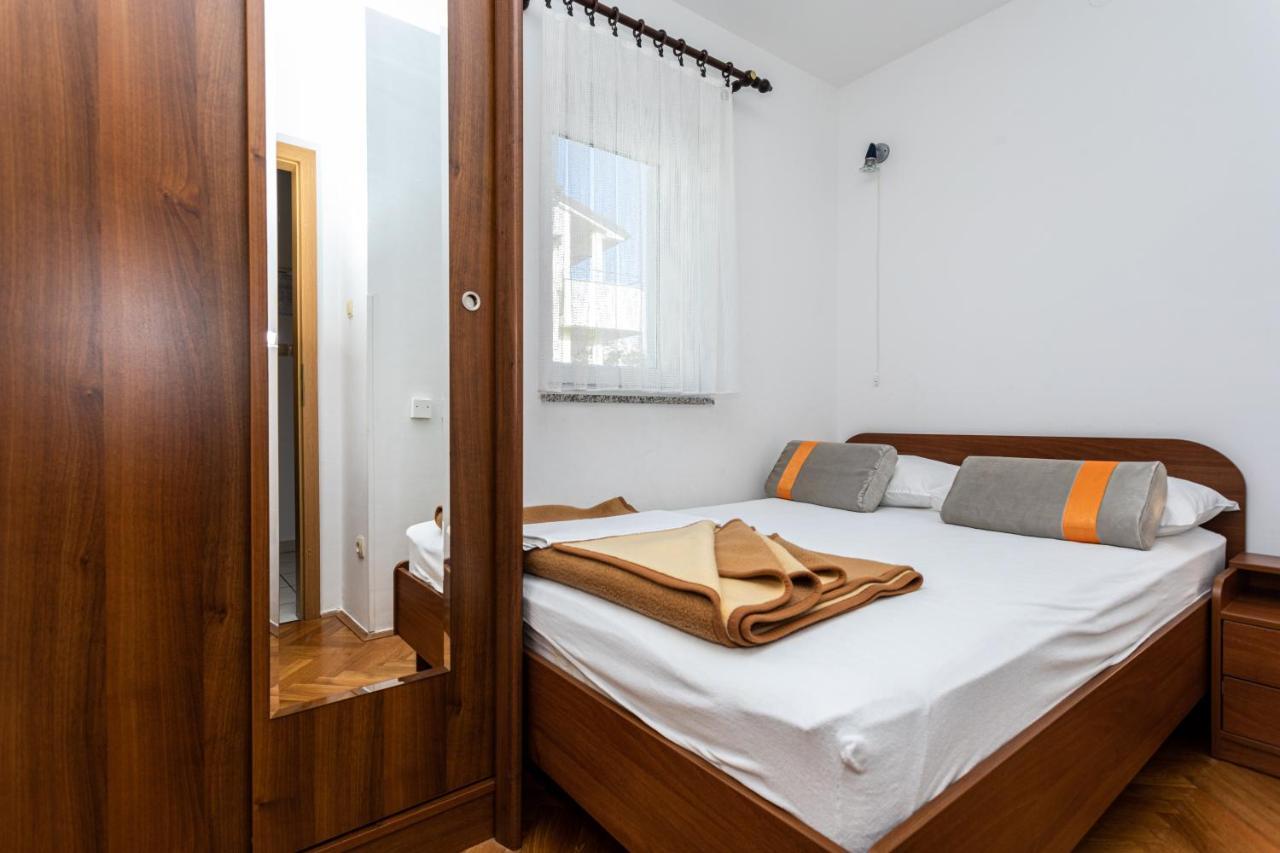 Apartment Crnekovic Ii Popa Dorcica